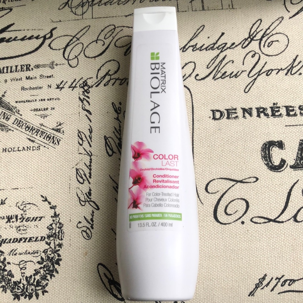 NIB Matrix Biolage Hair Conditioner for Color- treated hair - 13.5 fl oz bottle